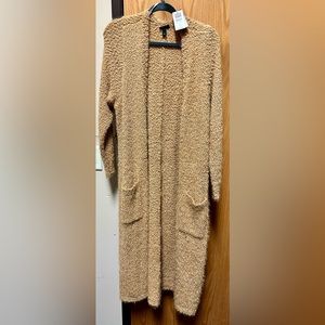 Torrid. Size 1 Popcorn Duster. light Carmel in color. New with tags.